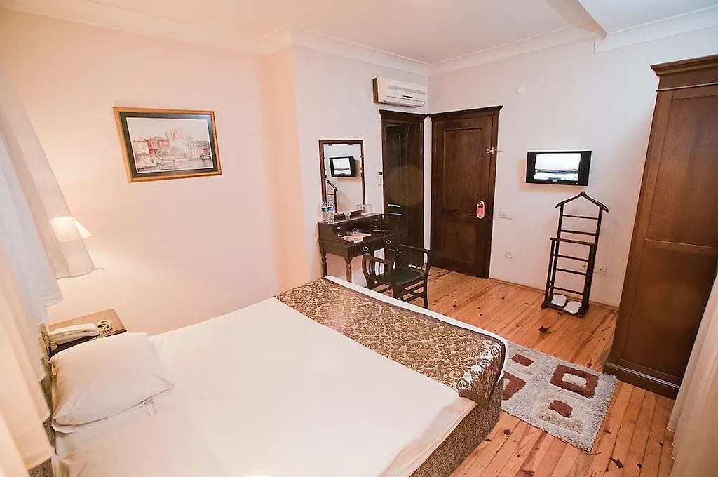 ***  Zeugma Hotel İstanbul Türkiye