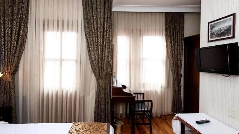 ***  Zeugma Hotel Istanbul Turkey